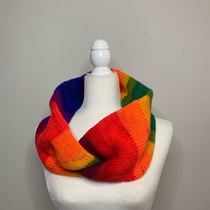 Knitted Handmade Infinity Scarf Twist Front | Color: Rainbow